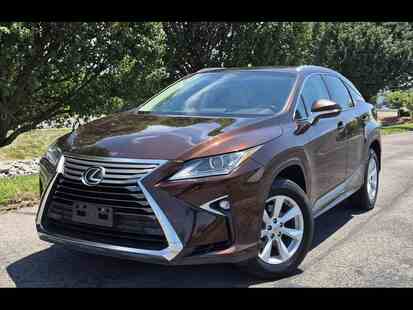 Passenger SUV available through T Heaven Motors